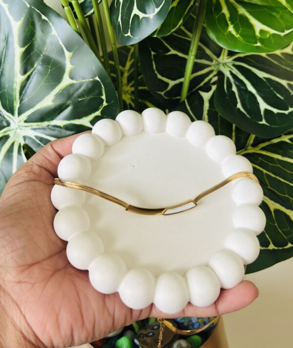 Radiance Bar Necklace