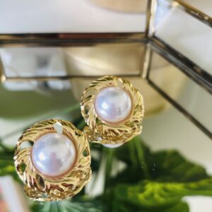 Luxe Glow Stainless Pearl Studs