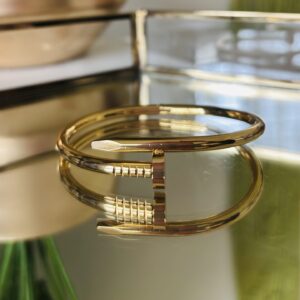 Aurum Bolt Cuff