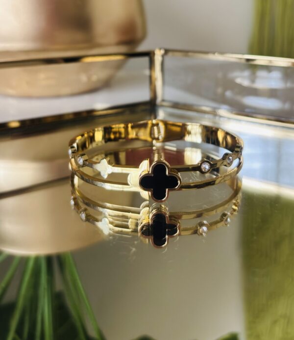 Étoile Noire Cuff