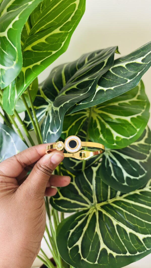 Aurum Halo Cuff